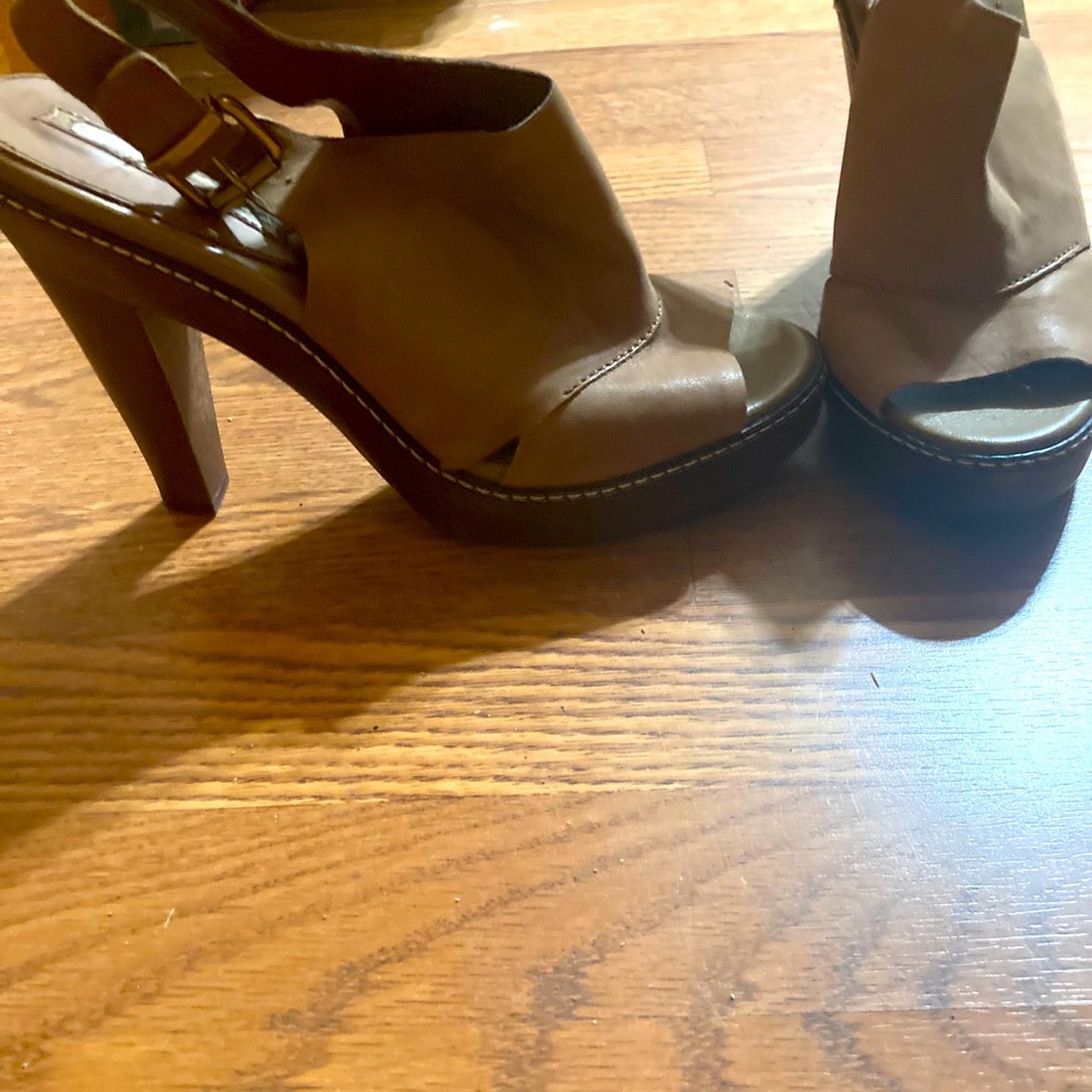 Banana Republic Peep Toe Sandal Heels